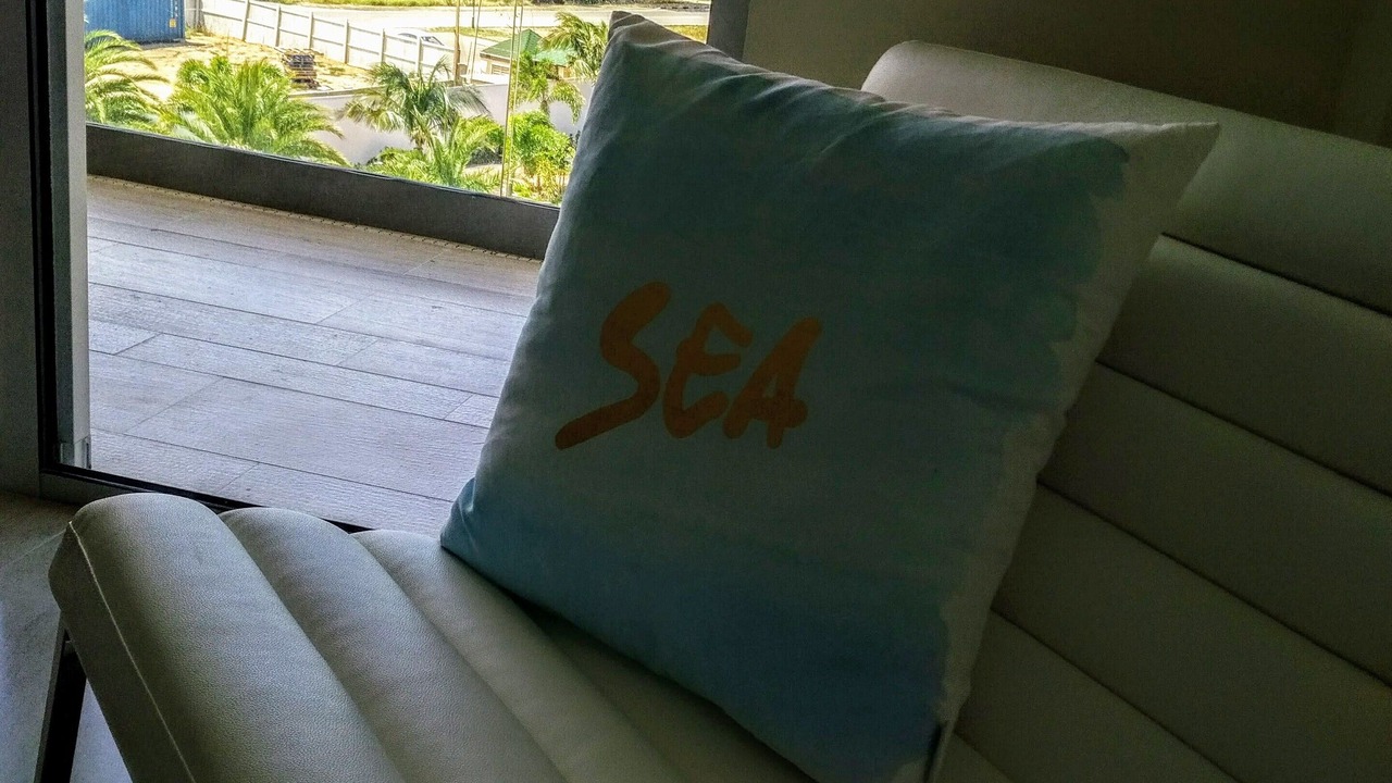 Photo of Others in Oranjestad-West