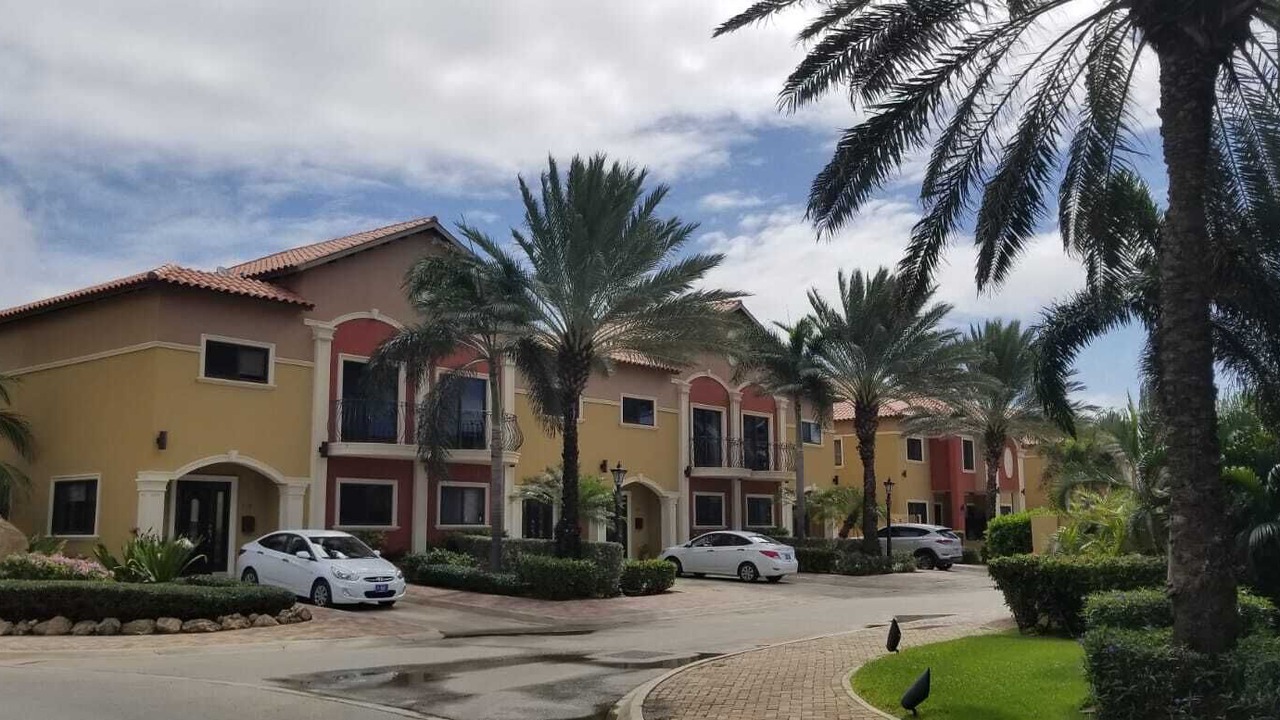 Photo of Outdoor in Esmeralda