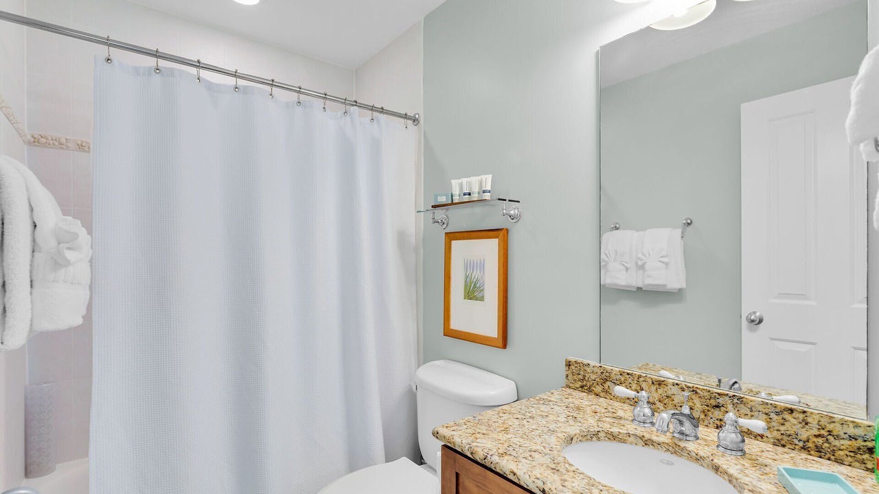 Photo of Bathroom in Marathon