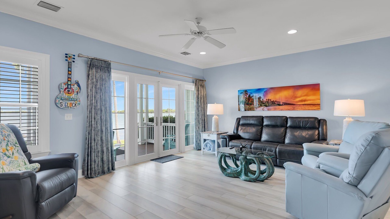 Photo of Livingroom in Marathon