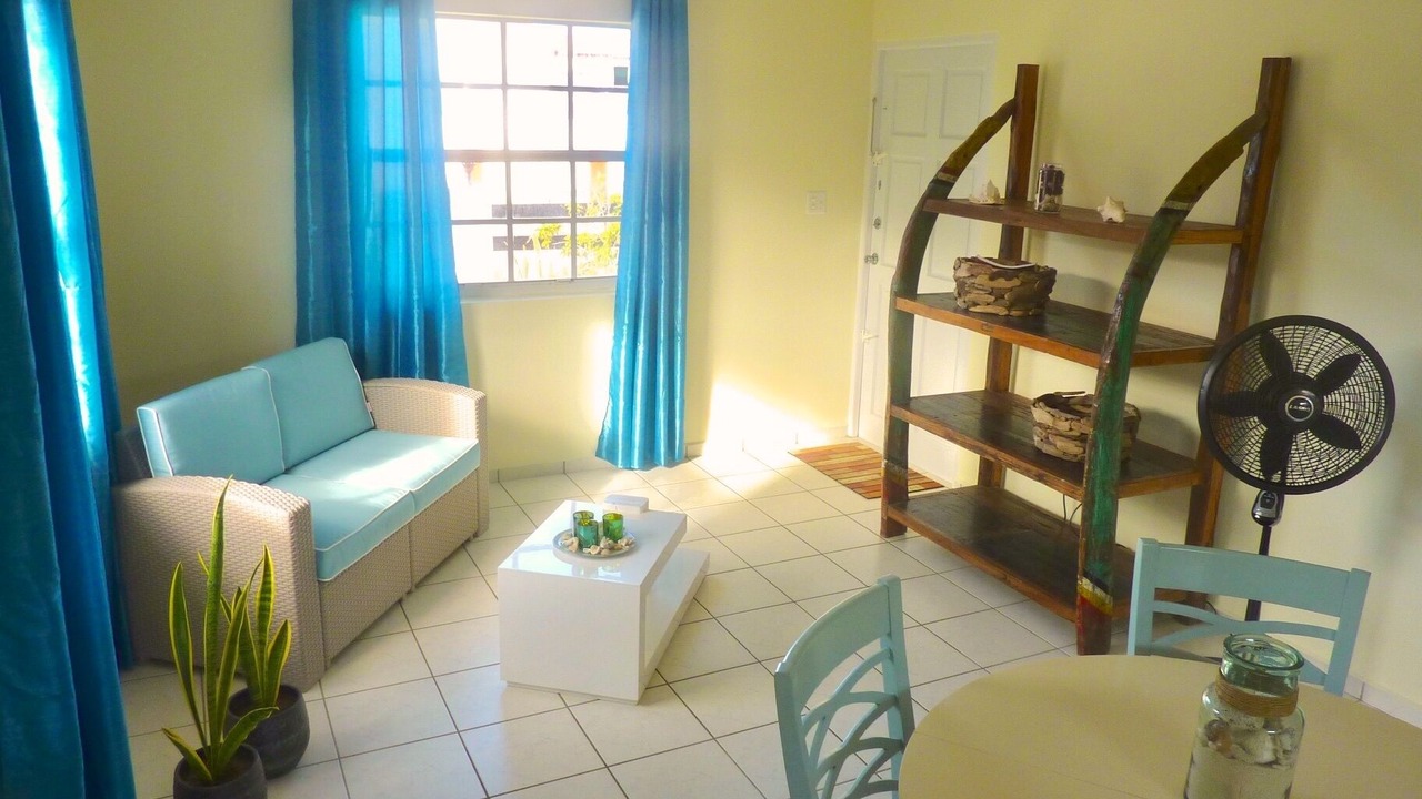Photo of Livingroom in Opal