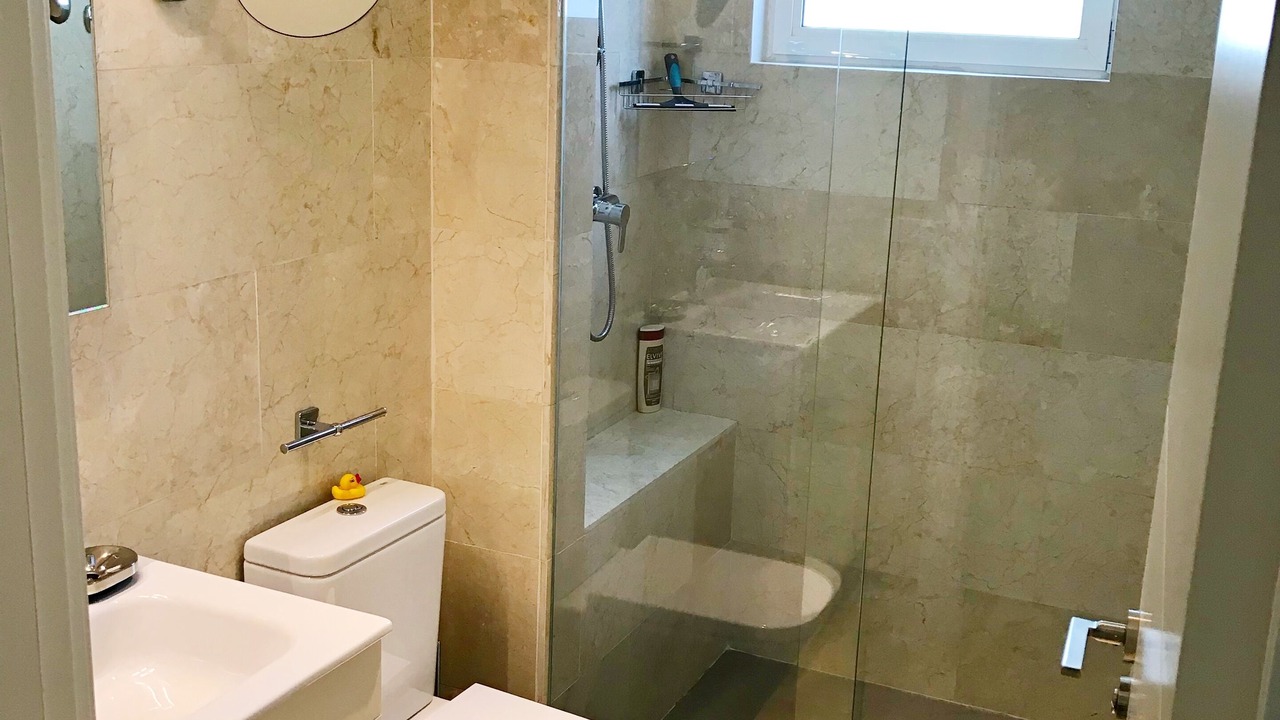 Photo of Bathroom in Boegoeroei