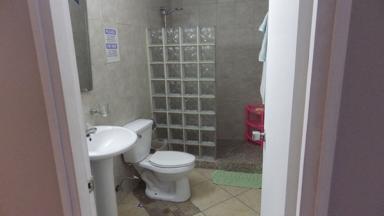 Photo of Bathroom in Esmeralda