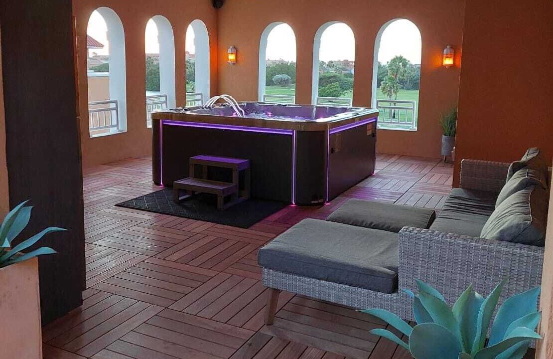 Photo of Others in Oranjestad-West