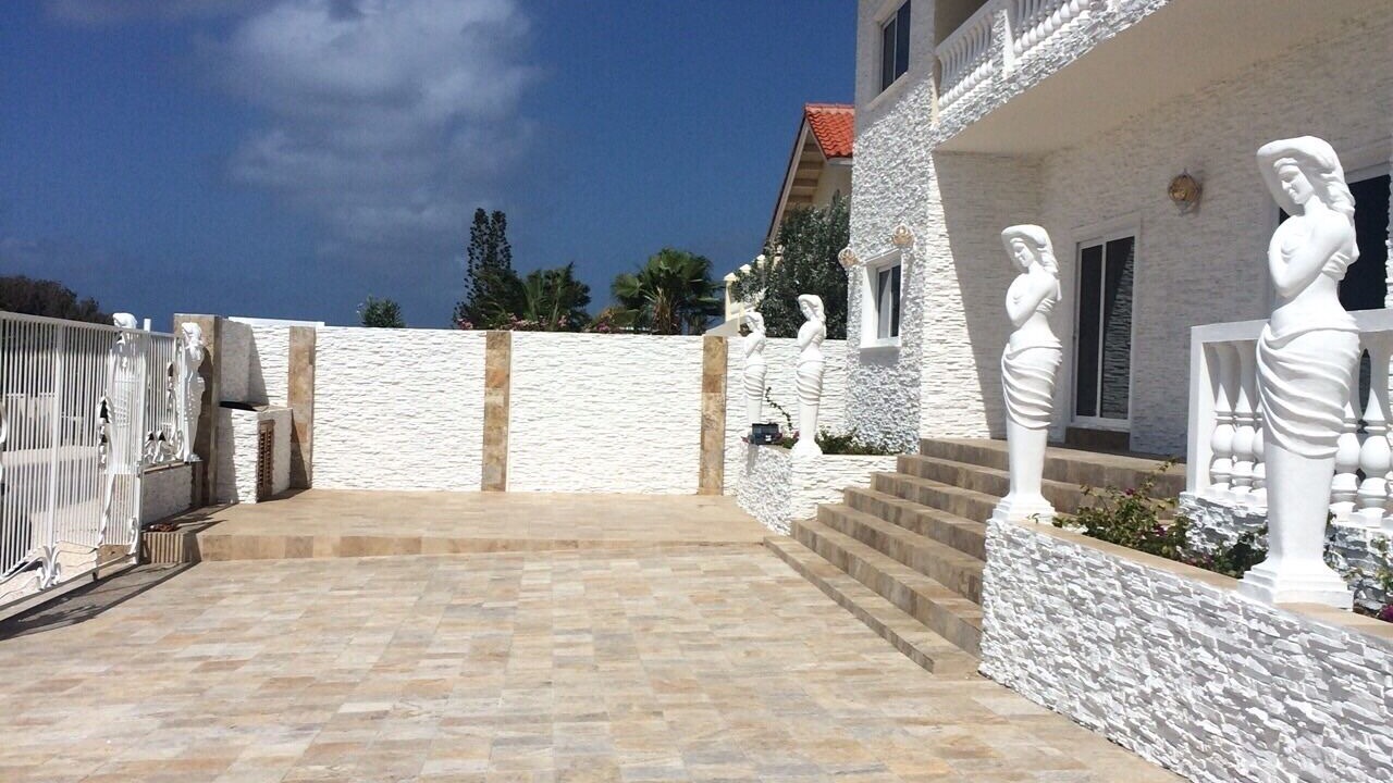 Photo of Outdoor in Malmok