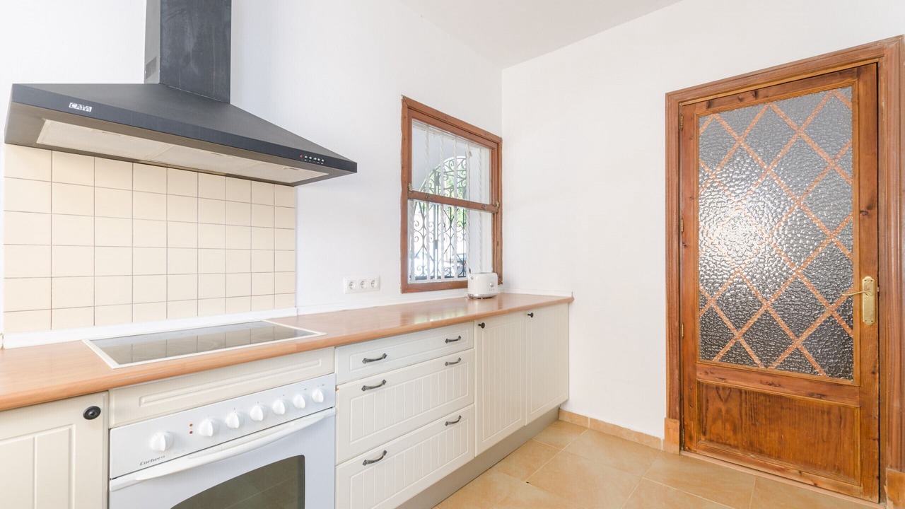 Photo of Kitchen in Calamayor