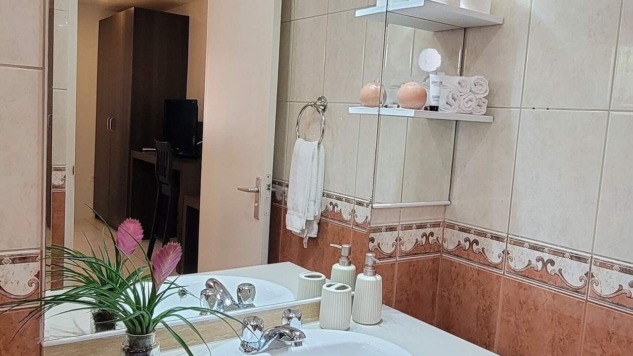 Photo of Bathroom in Noord