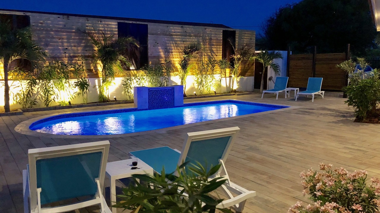 Photo of Outdoor in Opal