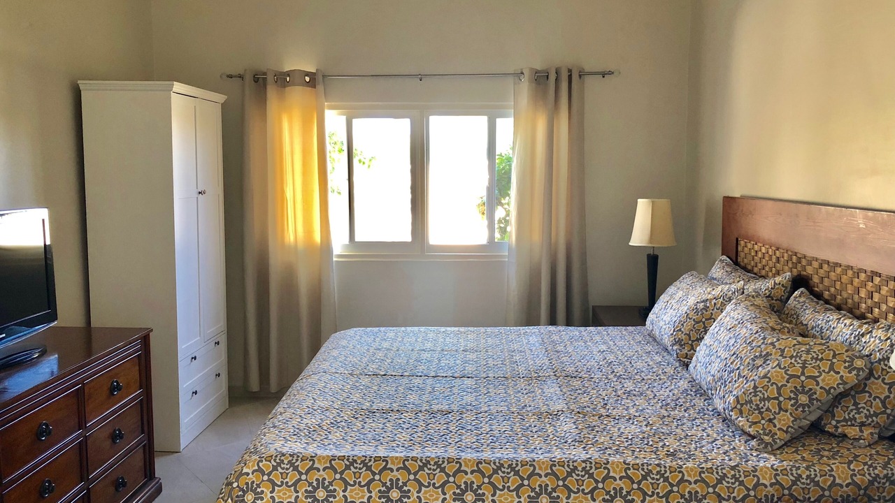 Photo of Bedroom in Opal