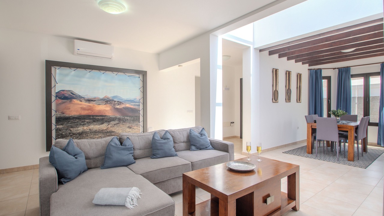 Photo of Livingroom in Tias