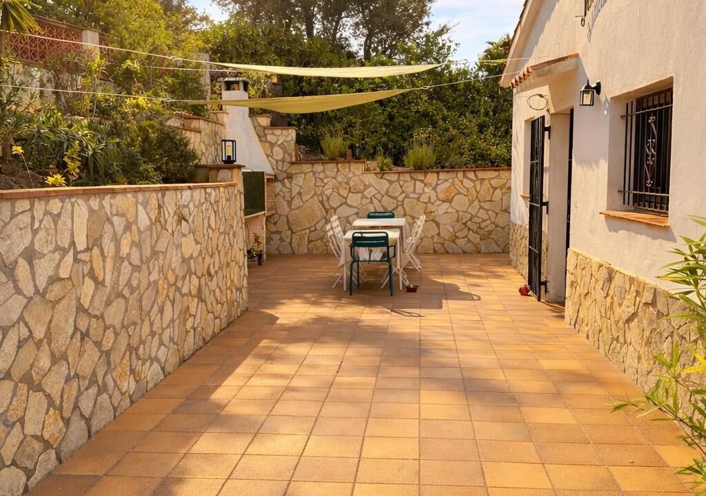 Photo of Outdoor in Pals