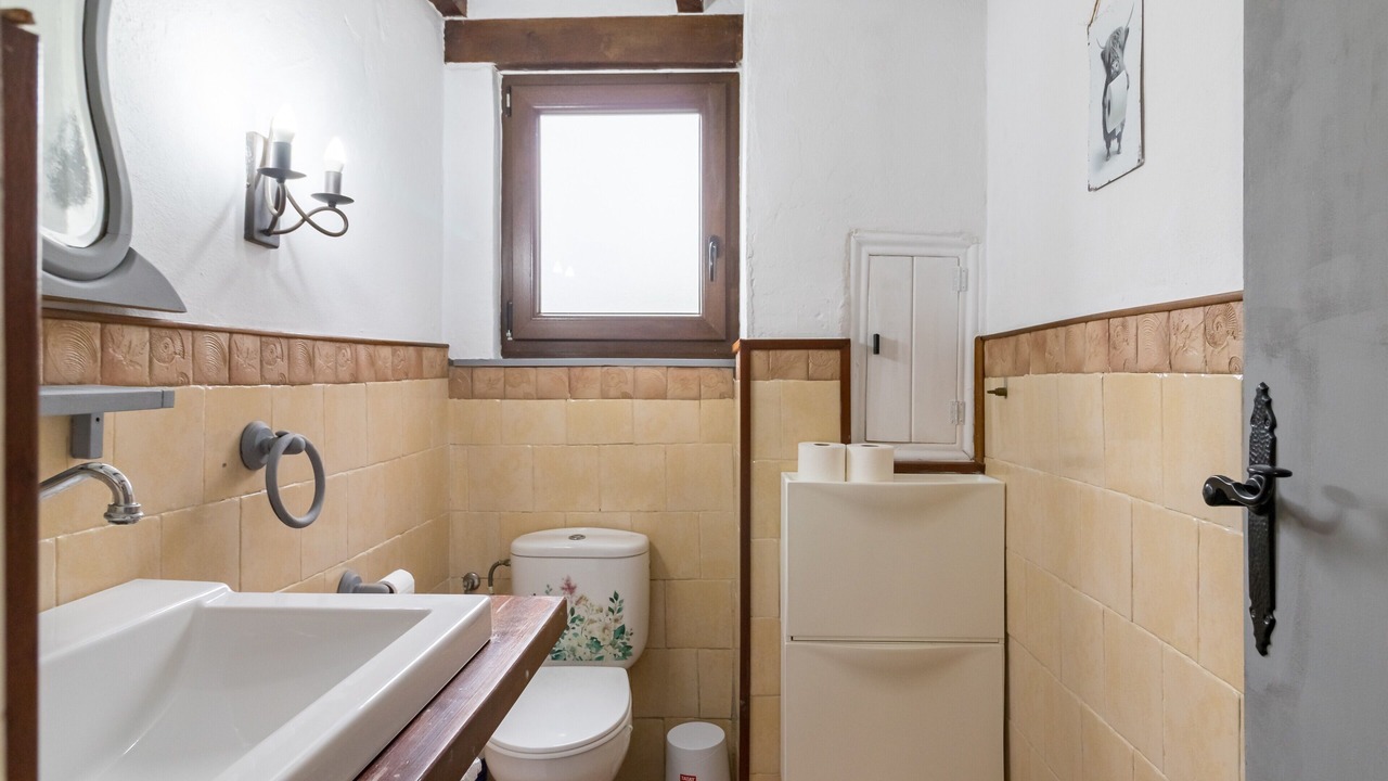 Photo of Bathroom in Estrada