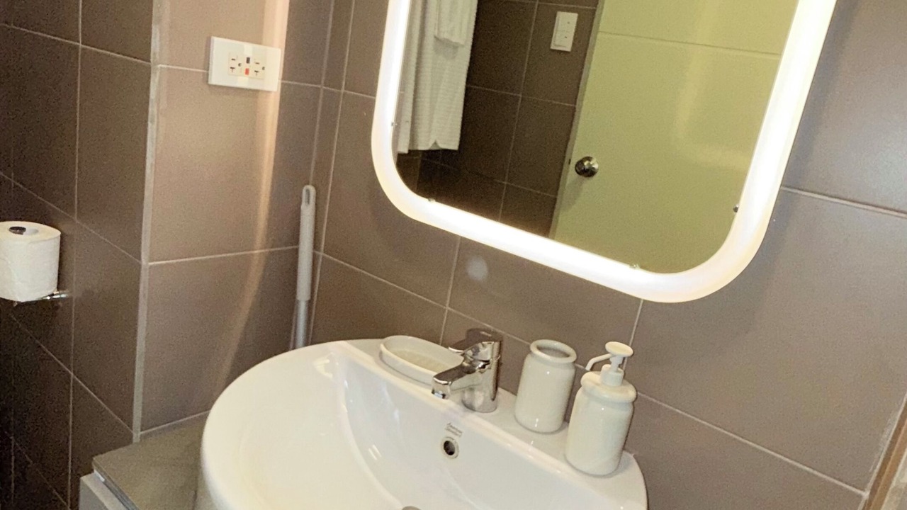 Photo of Bathroom in Salcedo Village