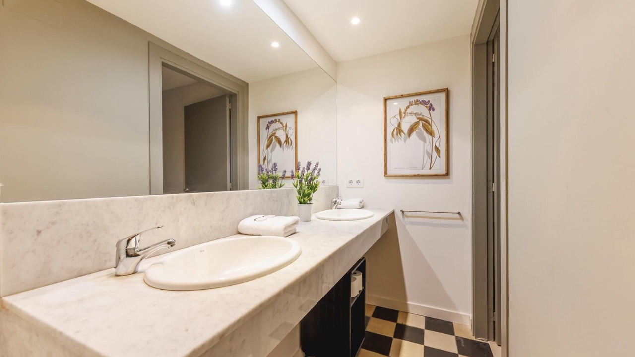 Photo of Bathroom in Old Town
