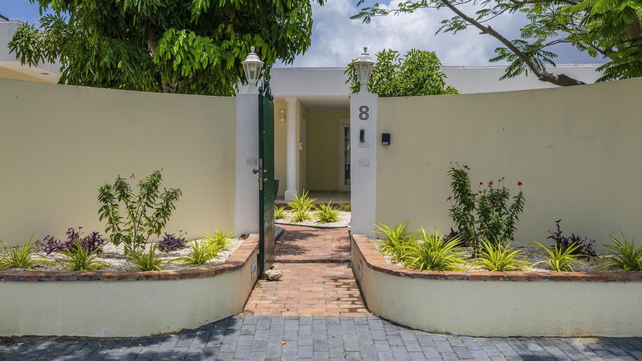 Photo of Outdoor in Oranjestad