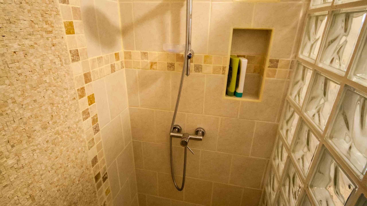 Photo of Bathroom in Boegoeroei
