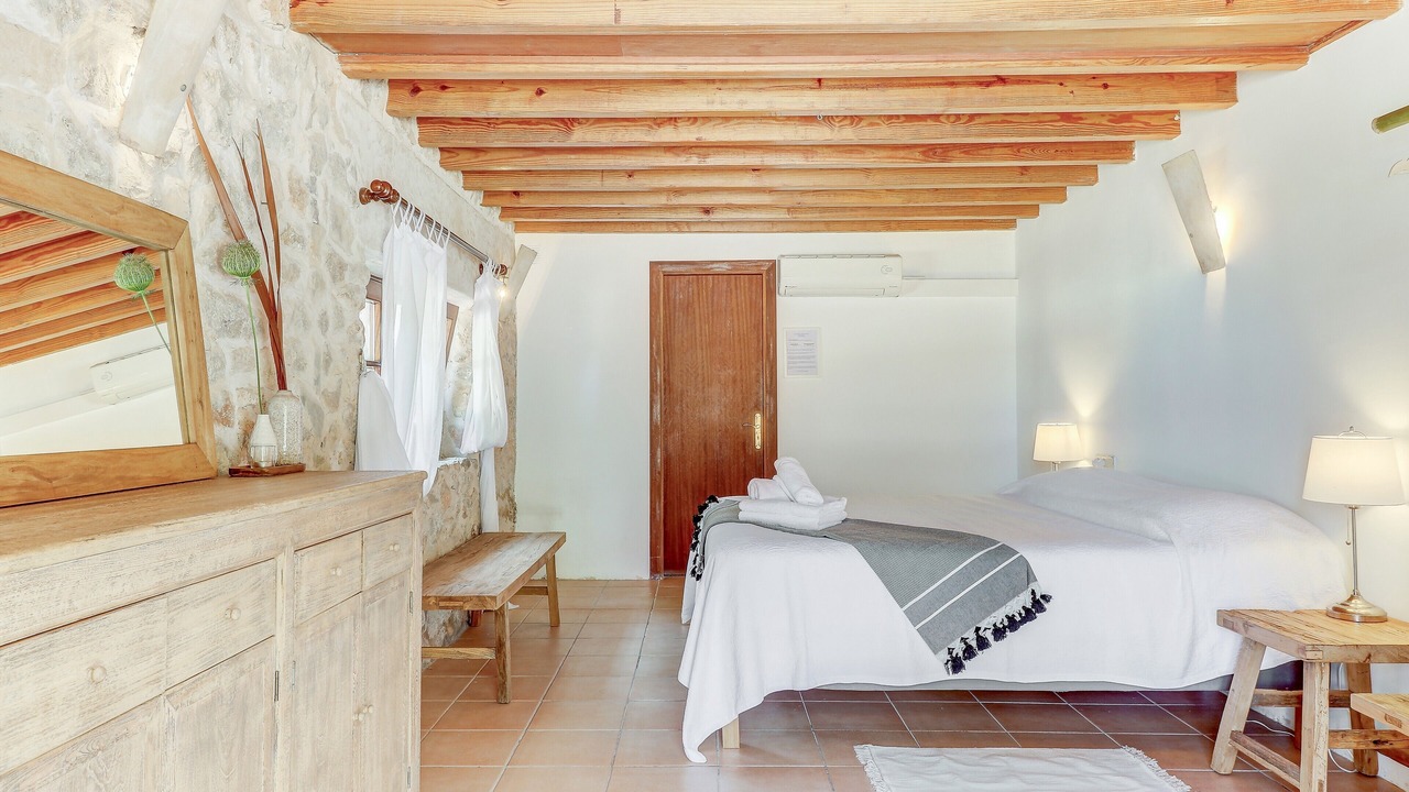 Photo of Bedroom in Esporles