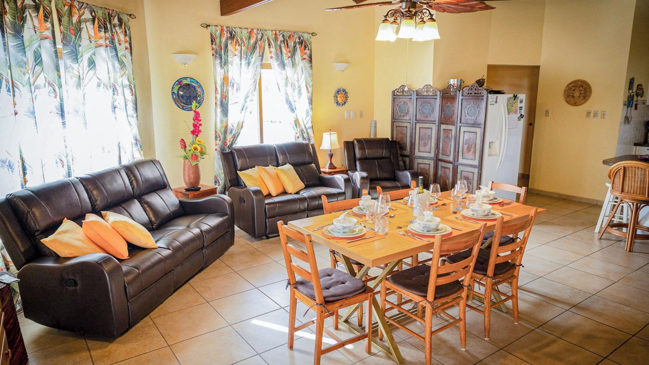 Photo of Livingroom in Opal