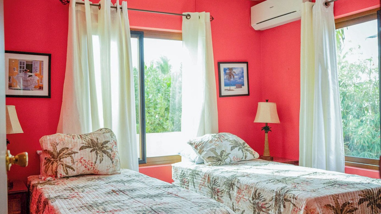 Photo of Bedroom in Opal