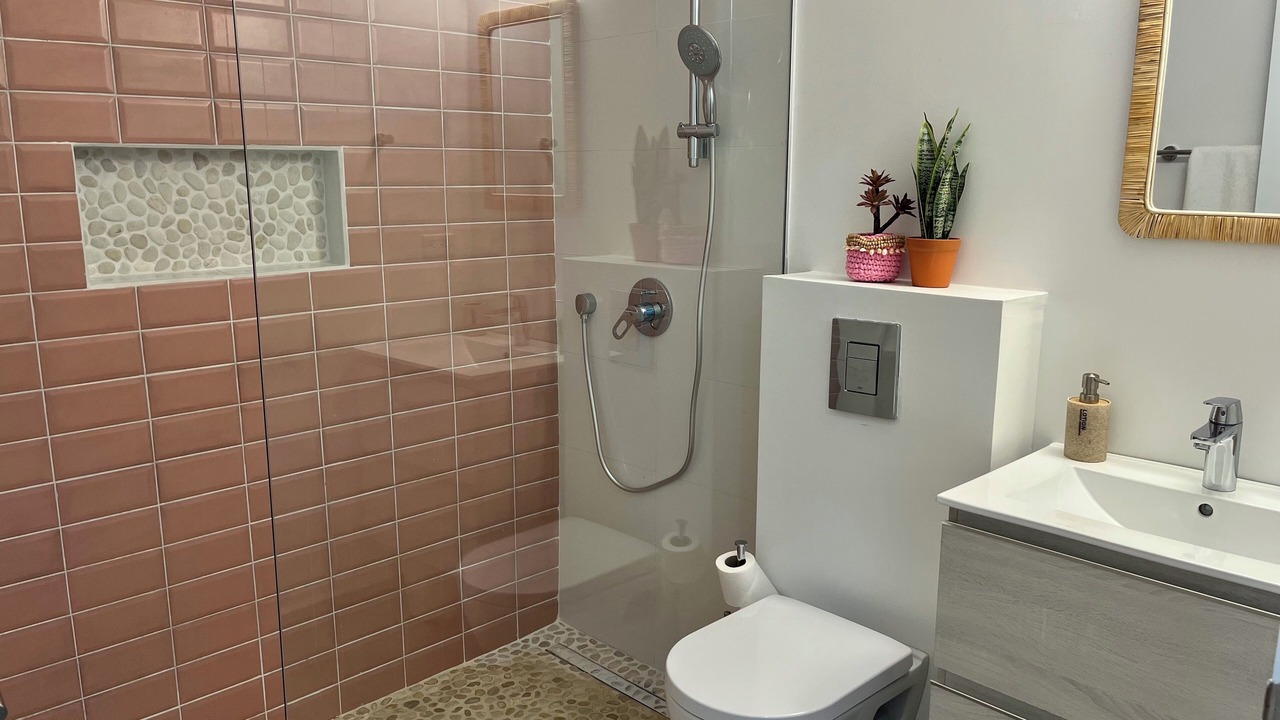 Photo of Bathroom in Malmok