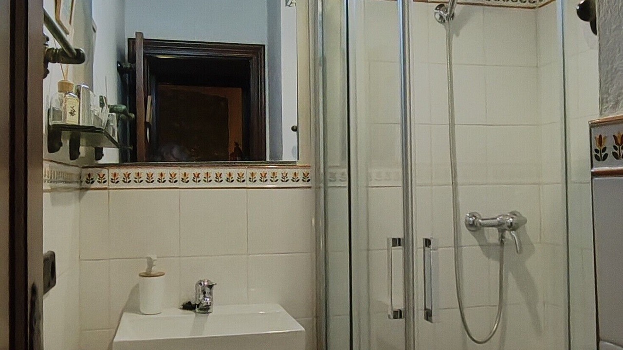 Photo of Bathroom in Viobes