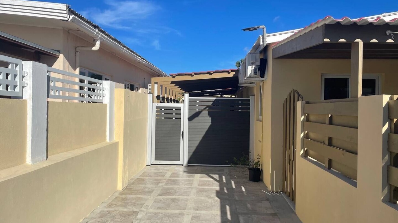 Photo of Outdoor in Oranjestad-West
