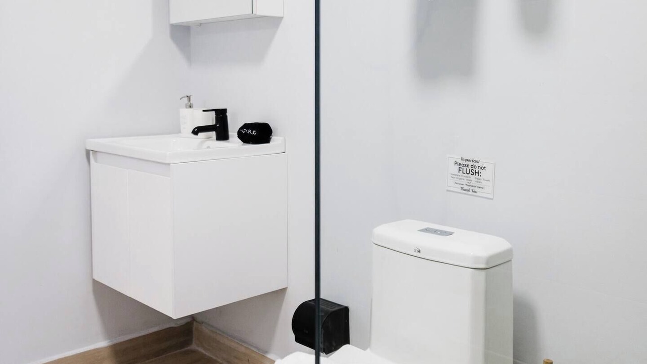 Photo of Bathroom in Oranjestad