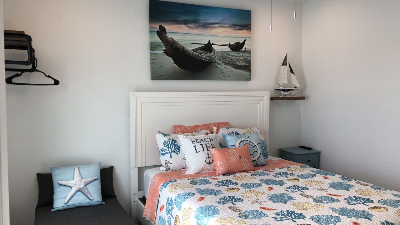 Photo of Bedroom in Marathon