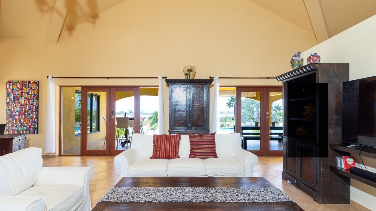 Photo of Livingroom in Esmeralda