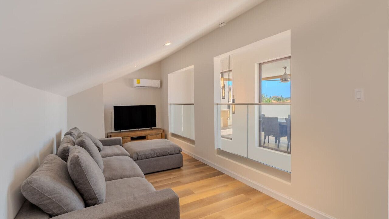 Photo of Livingroom in Gold Coast