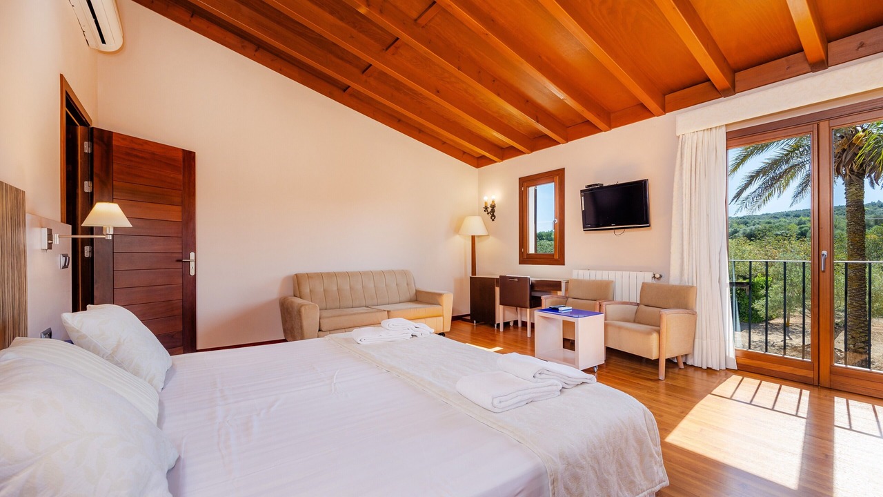Photo of Bedroom in Manacor
