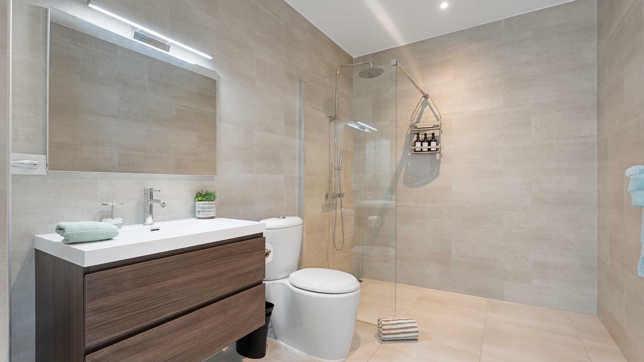 Photo of Bathroom in Ponton