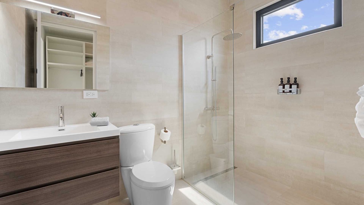 Photo of Bathroom in Ponton
