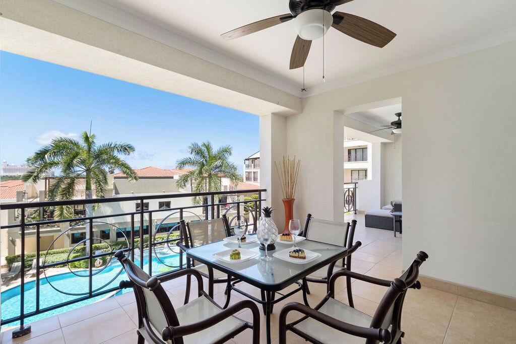 Photo of Patio Balcony in Washington