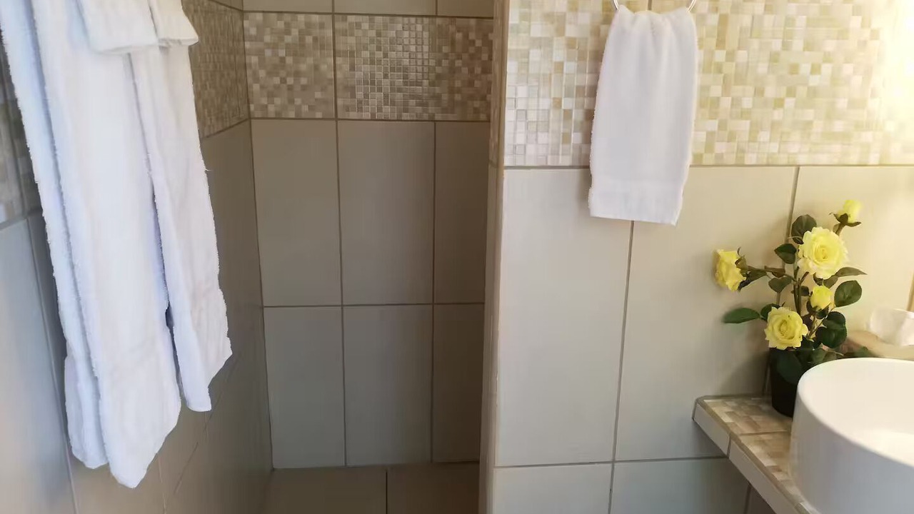 Photo of Bathroom in Oranjestad