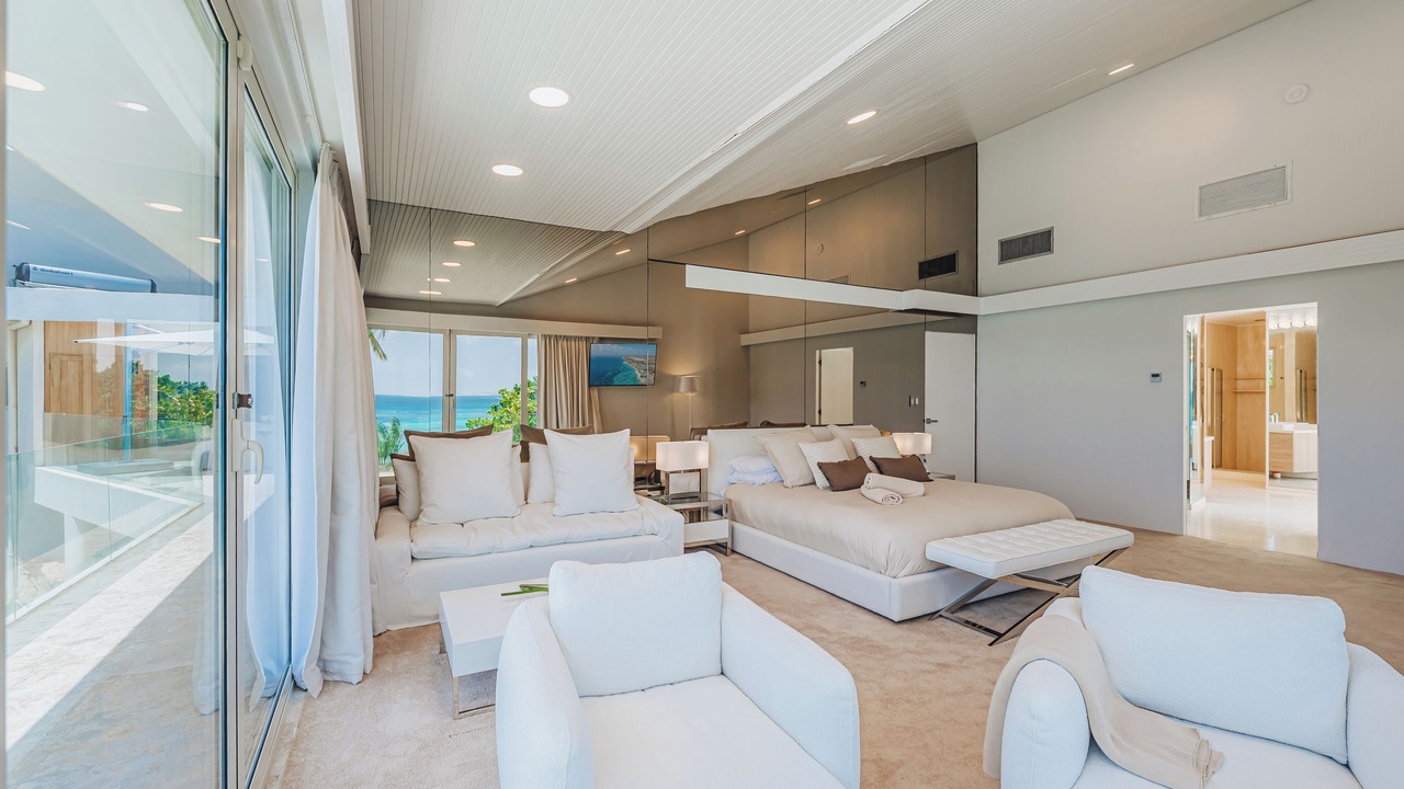 Photo of Bedroom in Palm Beach