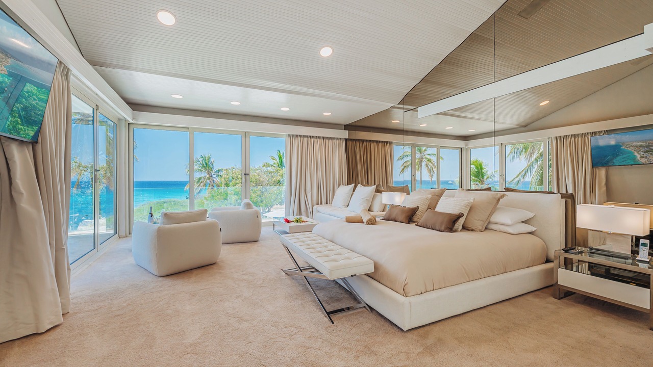 Photo of Bedroom in Palm Beach