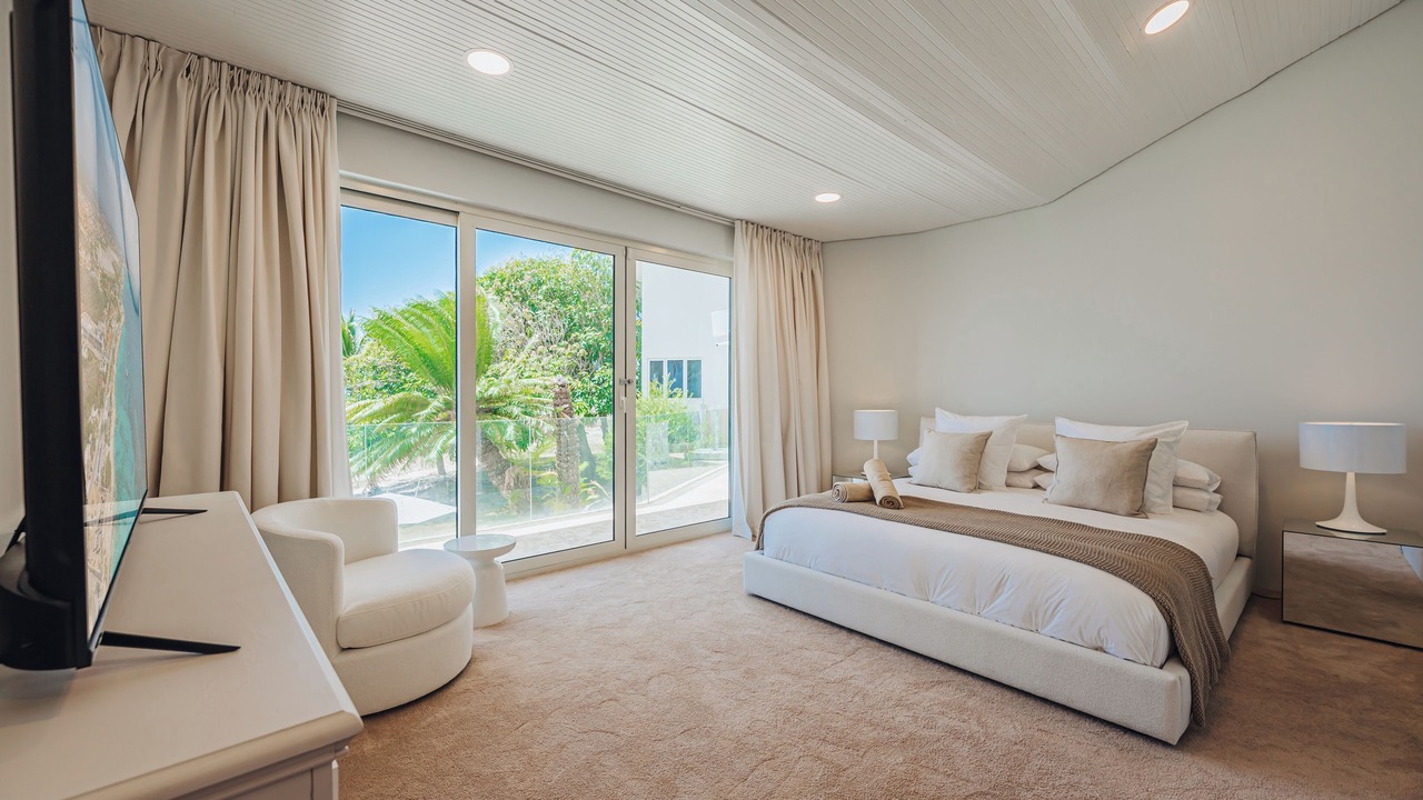Photo of Bedroom in Palm Beach