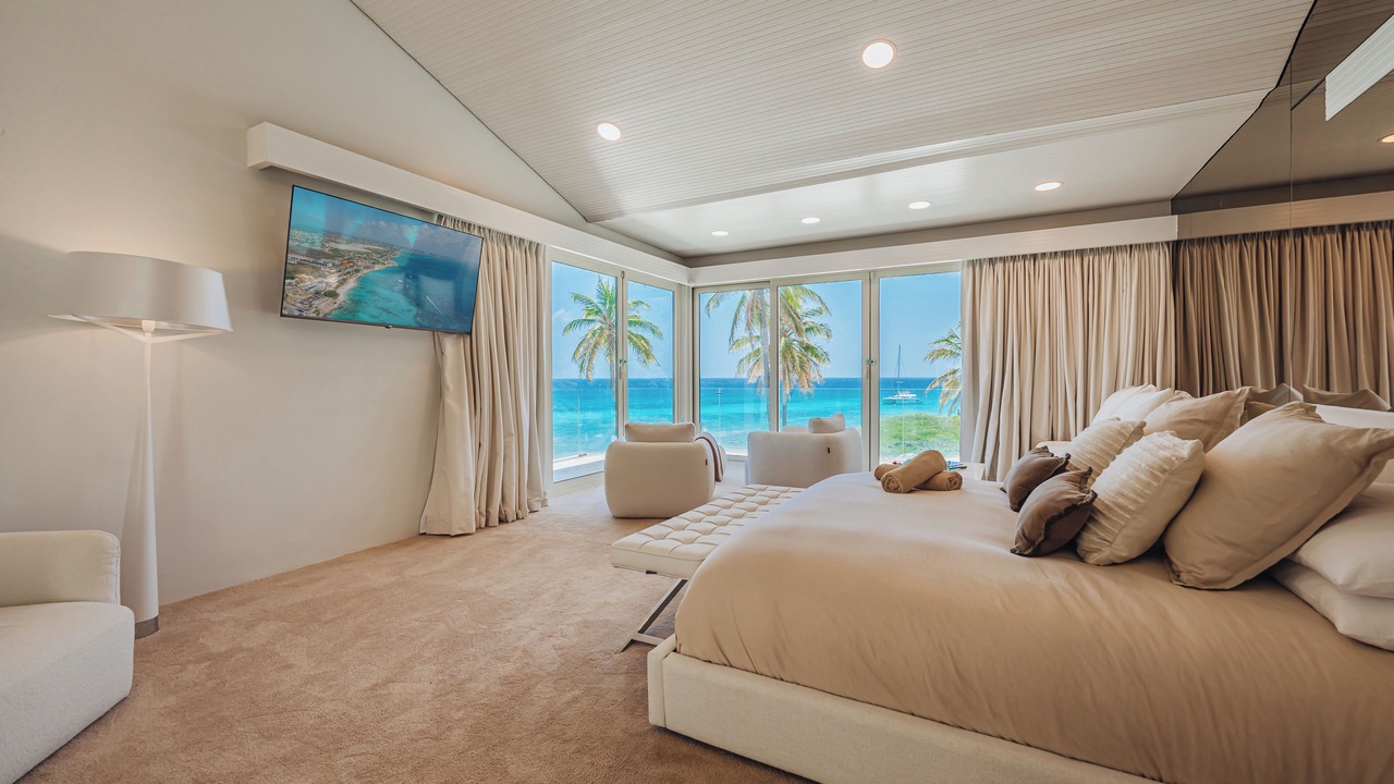 Photo of Bedroom in Palm Beach