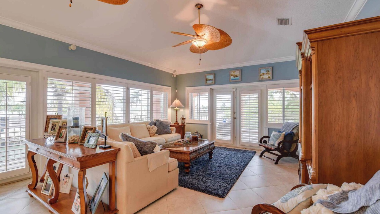 Photo of Livingroom in Key Colony Beach