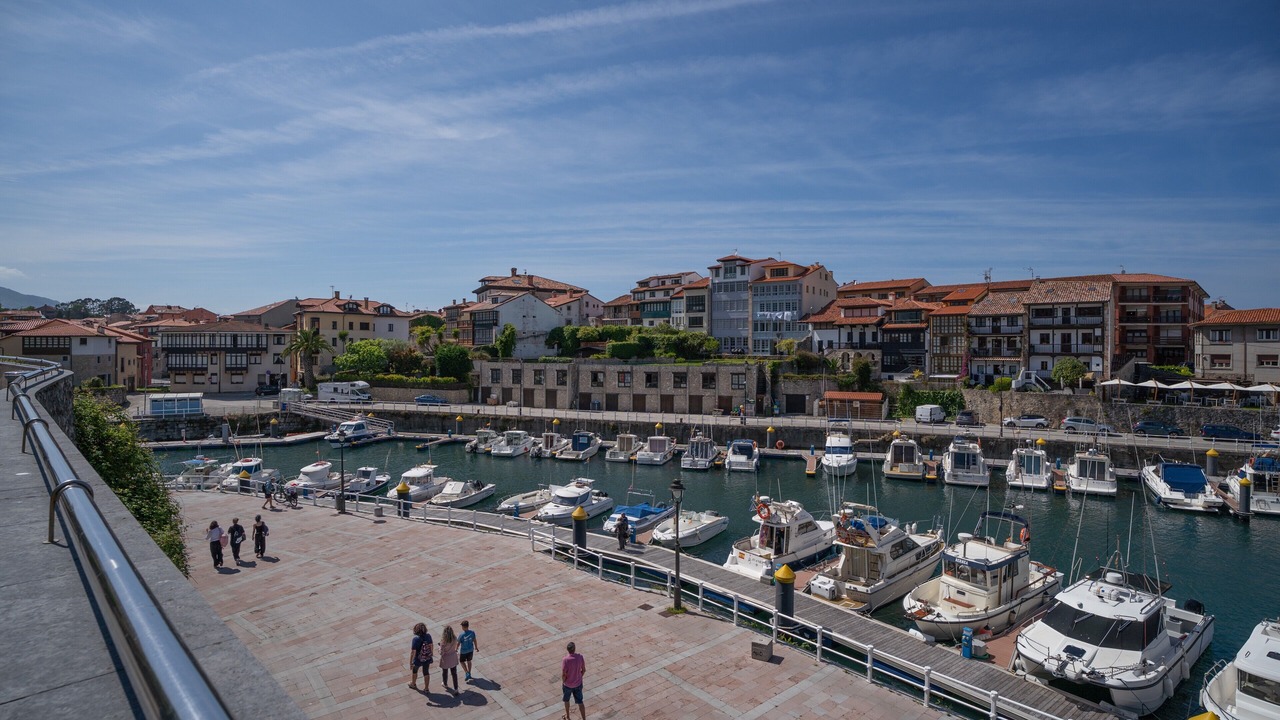 Photo of Others in Llanes