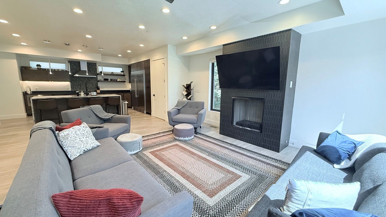 Photo of Livingroom in Downtown Salt Lake City