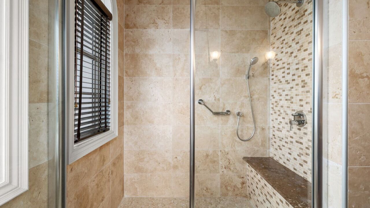 Photo of Bathroom in Malmok