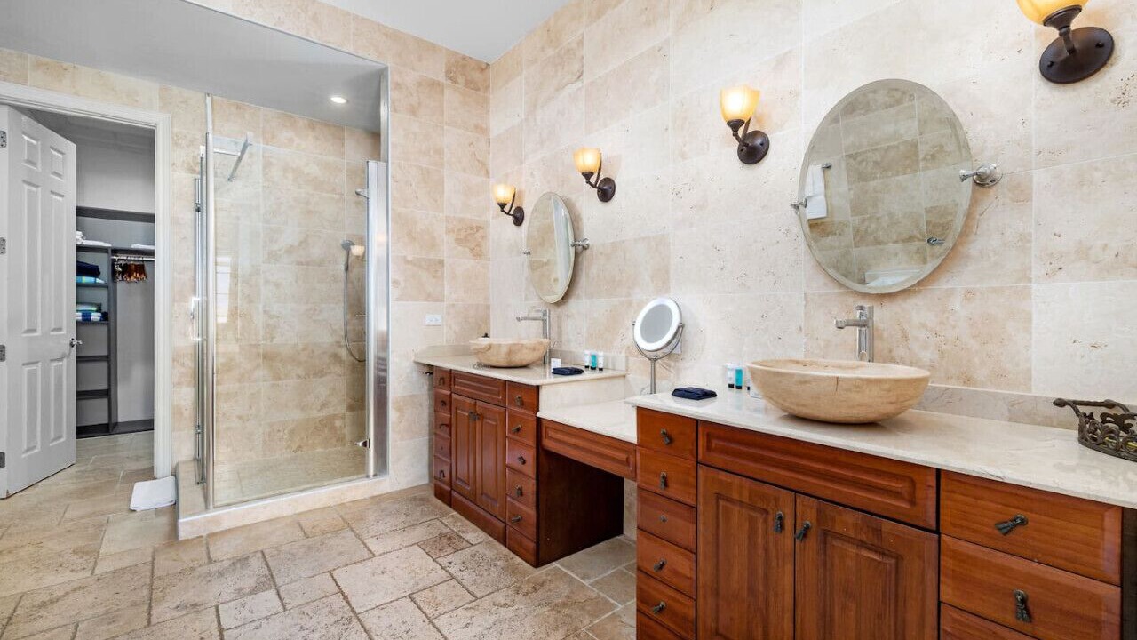 Photo of Bathroom in Malmok