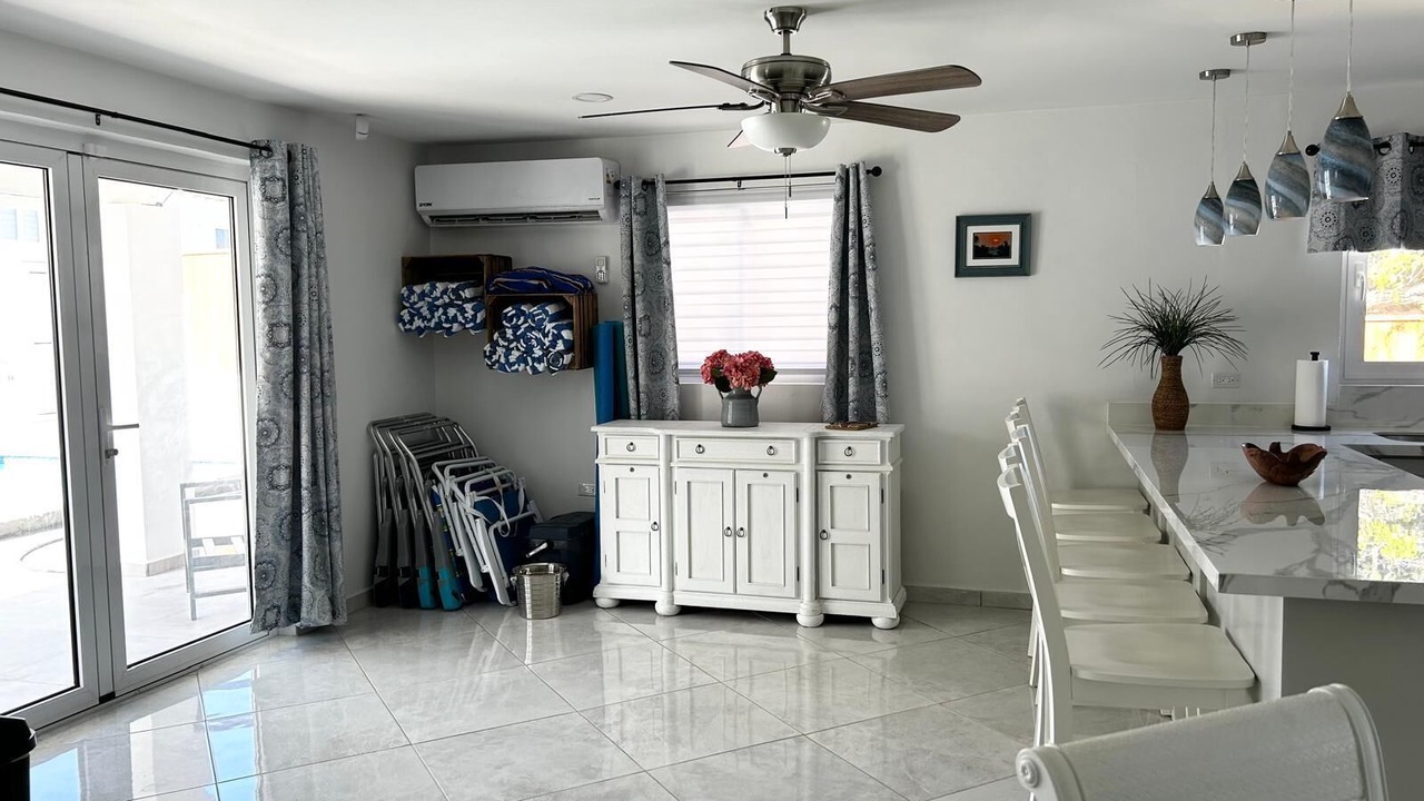Photo of Others in Oranjestad