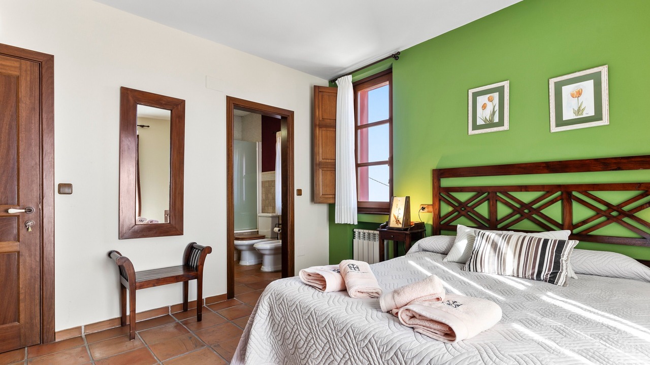 Photo of Bedroom in Aronces