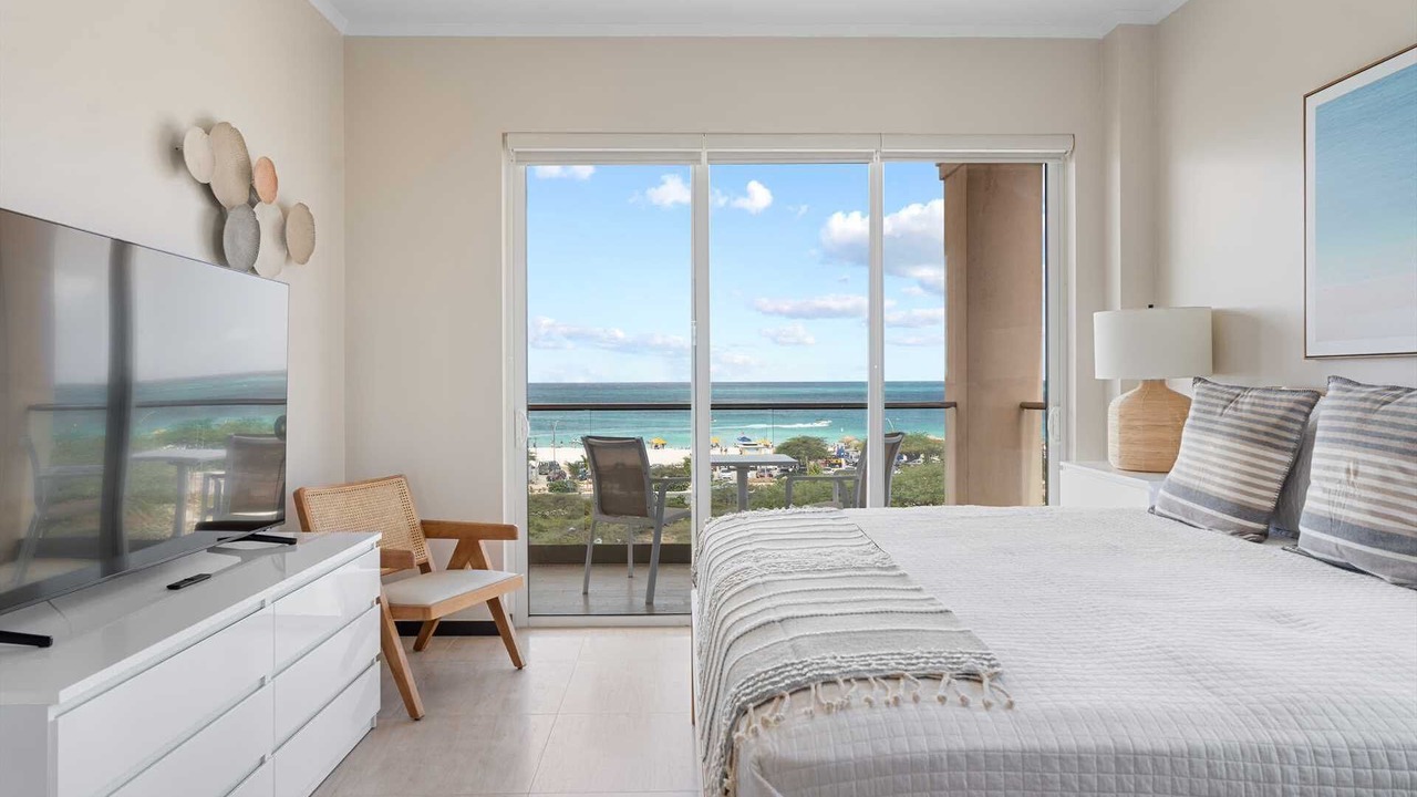 Photo of Bedroom in Eagle Beach