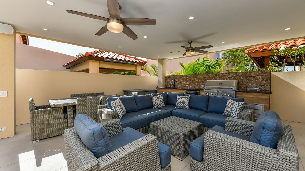 Photo of Patio Balcony in Esmeralda