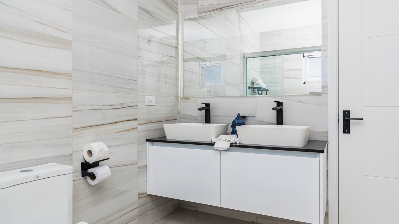 Photo of Bathroom in San Nicolas Zuid
