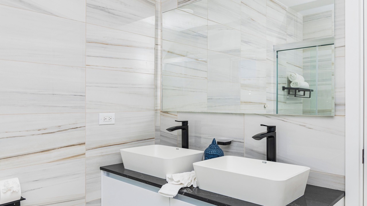 Photo of Bathroom in San Nicolas Zuid